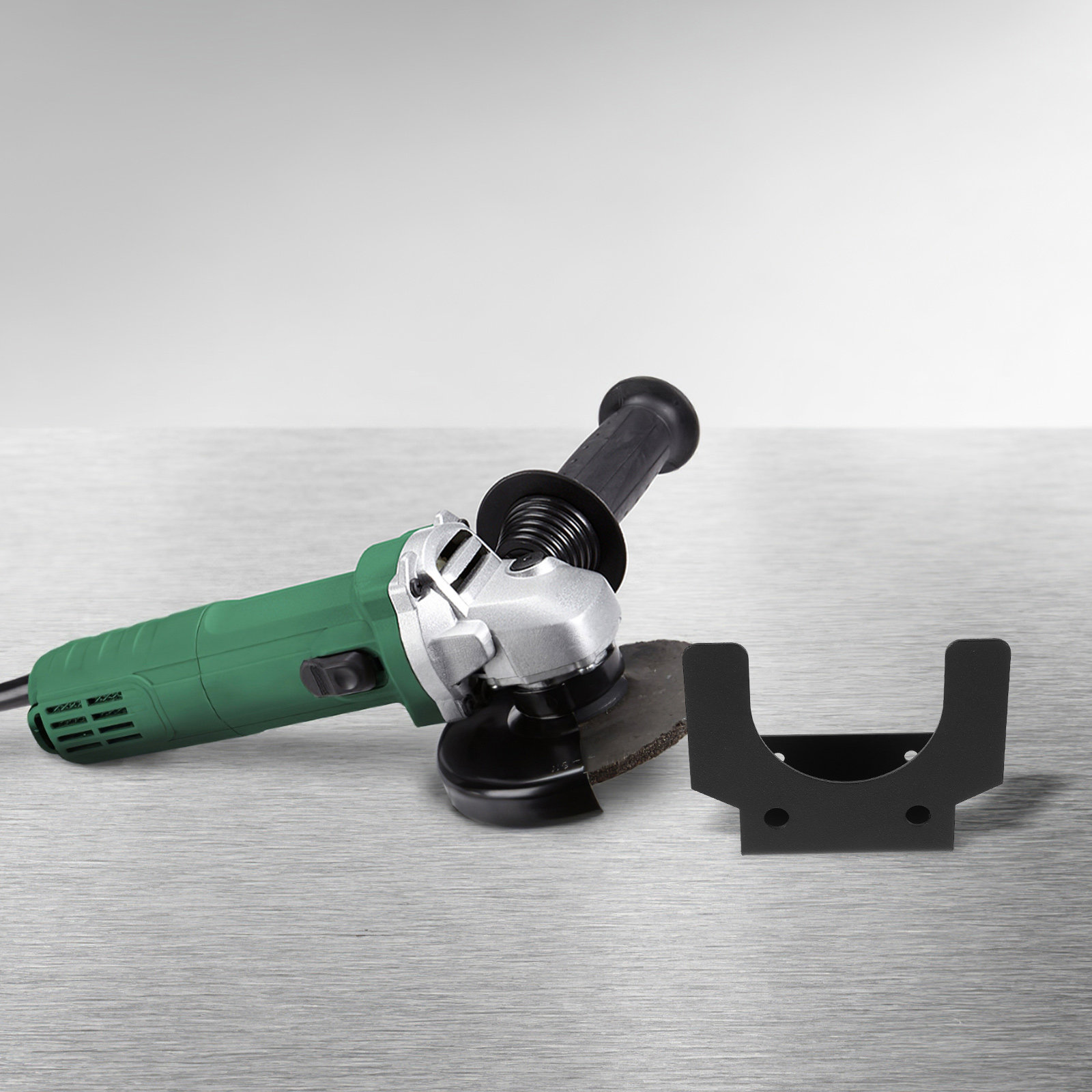 Wytrzymały, metalowy uchwyt do – Power Tools Rack recenzja i cena